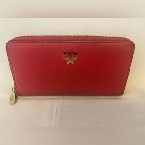 MCM Bicolor Long Zippy Wallet